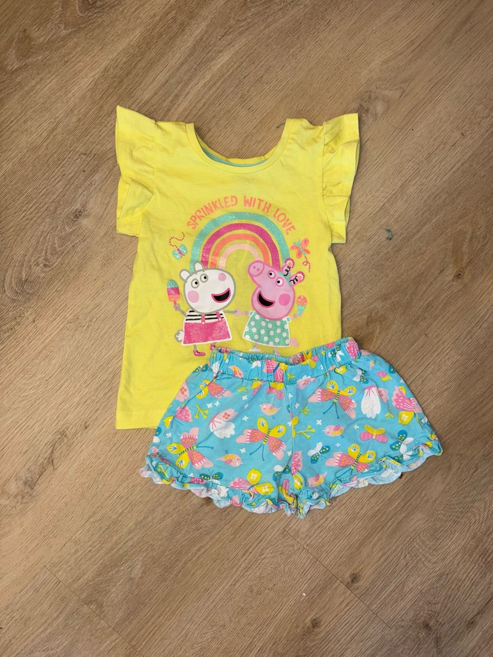Peppa Pig Yellow & Blue Rainbow Tee and Butterfly Shorts Set